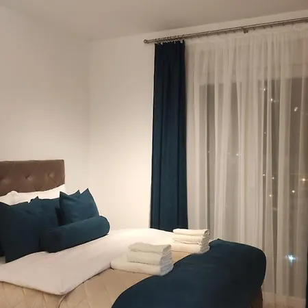 Green Residence Apartment *